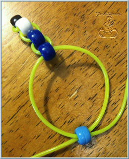 Thanksgiving Story Bracelet Craft - Mom's Lifesavers